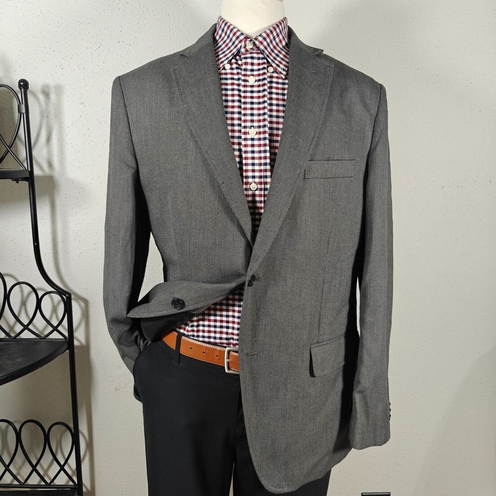 Van Heusen Studio Men's Sport Coat Blazer‎ Two Button Gray Polyester Rayon 44L